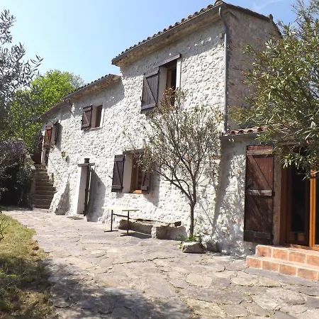 Mas De Lunet Bed and breakfast 3*