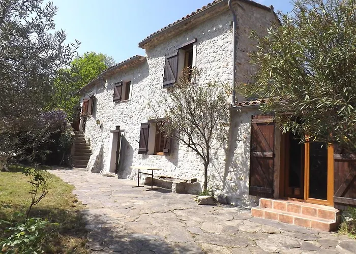 Mas De Lunet Bed & Breakfast 3*